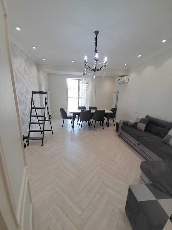 Kirayə verilir 3 otaqlı yeni tikili, 150 m², 28 May m.-13