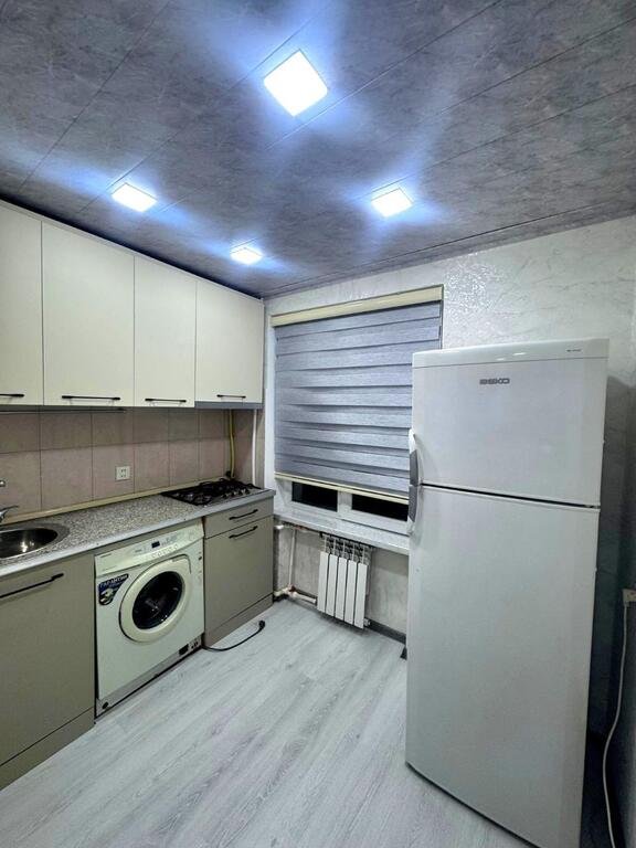 Satılır 2 otaqlı köhnə tikili, 56 m², Neftçilər m.-7