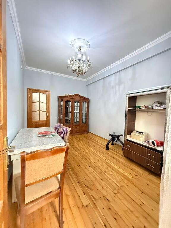 Satılır 2 otaqlı yeni tikili, 58 m², İnşaatçılar m.-1