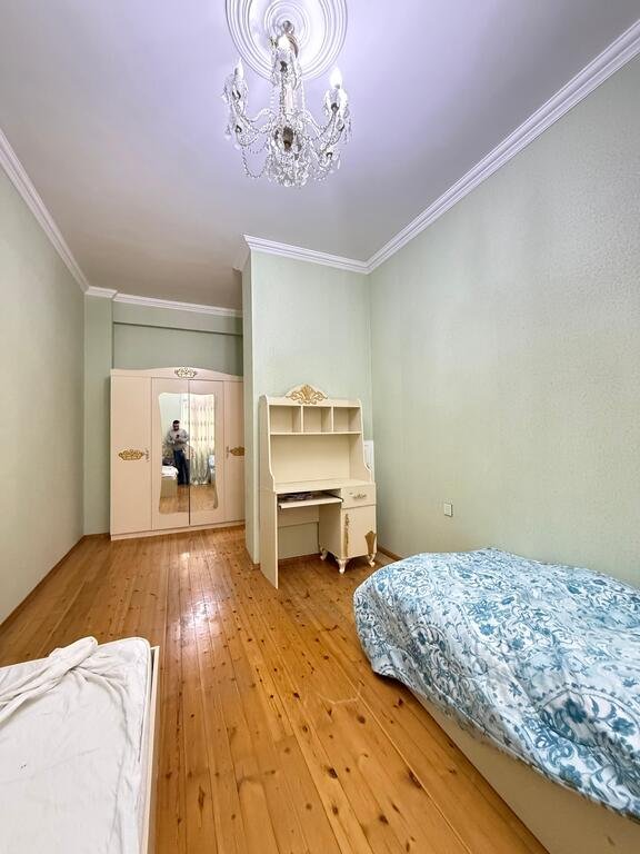 Satılır 2 otaqlı yeni tikili, 58 m², İnşaatçılar m.-5