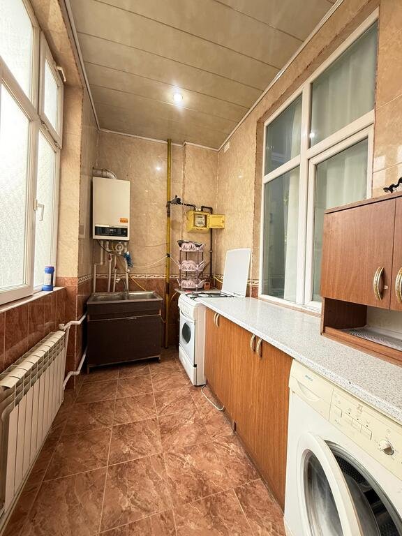 Satılır 2 otaqlı yeni tikili, 58 m², İnşaatçılar m.-7