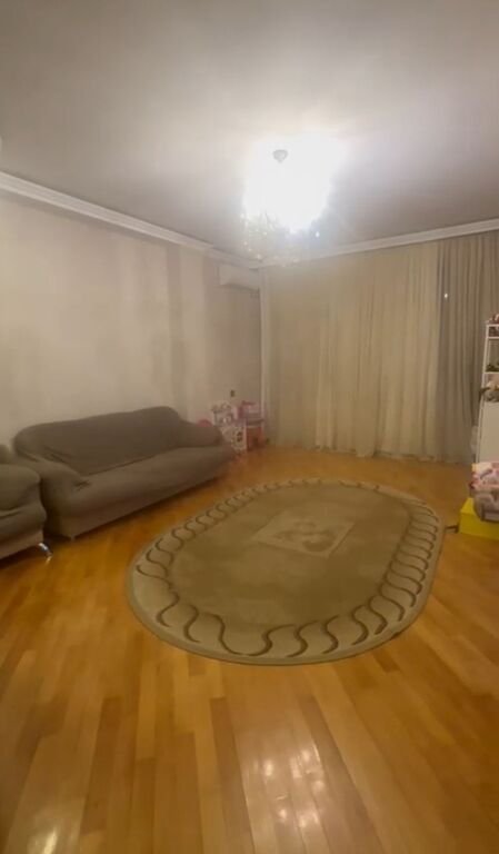 Satılır 3 otaqlı köhnə tikili, 80 m², 8 noyabr-1