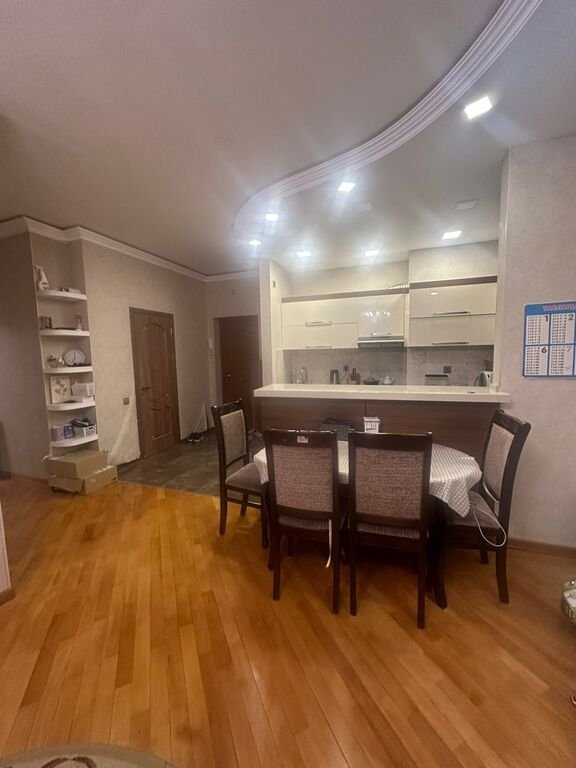 Satılır 3 otaqlı köhnə tikili, 80 m², 8 noyabr-2