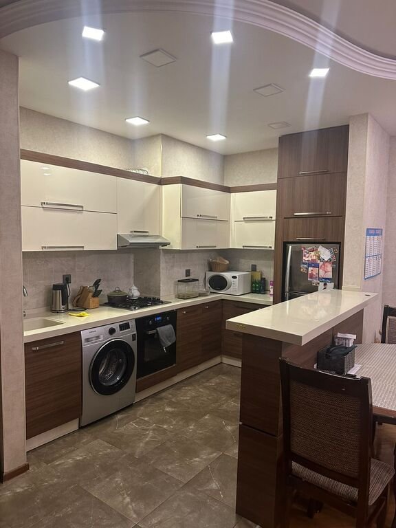 Satılır 3 otaqlı köhnə tikili, 80 m², 8 noyabr-4