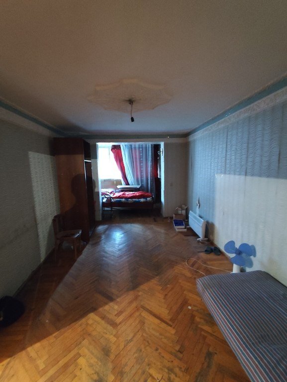 Kirayə verilir 3 otaqlı köhnə tikili, 80 m², İnşaatçılar m.-1