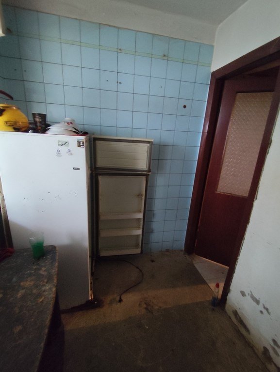 Kirayə verilir 3 otaqlı köhnə tikili, 80 m², İnşaatçılar m.-9