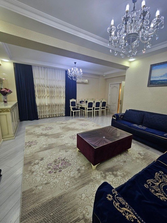Satılır 3 otaqlı yeni tikili, 130 m², Abşeron-5