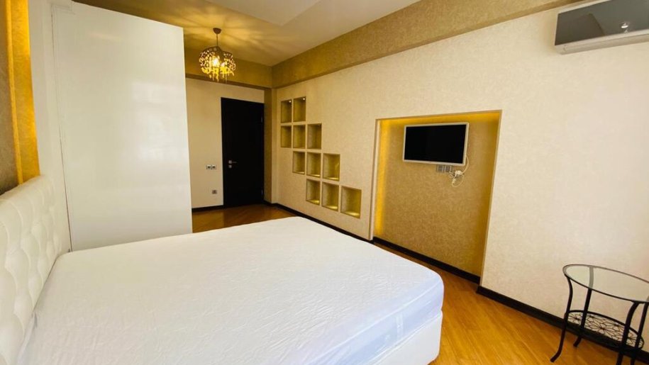 Satılır 3 otaqlı yeni tikili, 113 m², Xətai m.-13