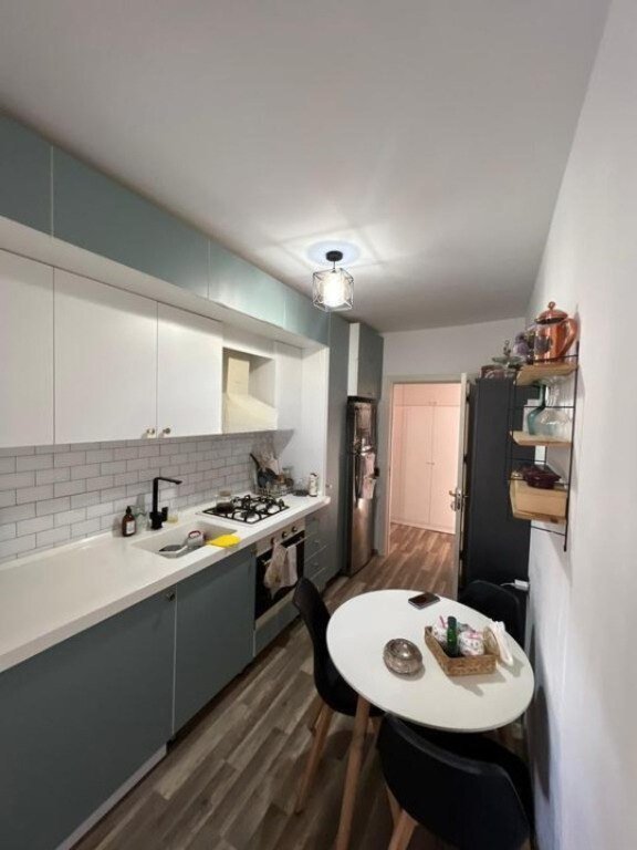 Satılır 3 otaqlı köhnə tikili, 90 m², Nəriman Nərimanov m.-11