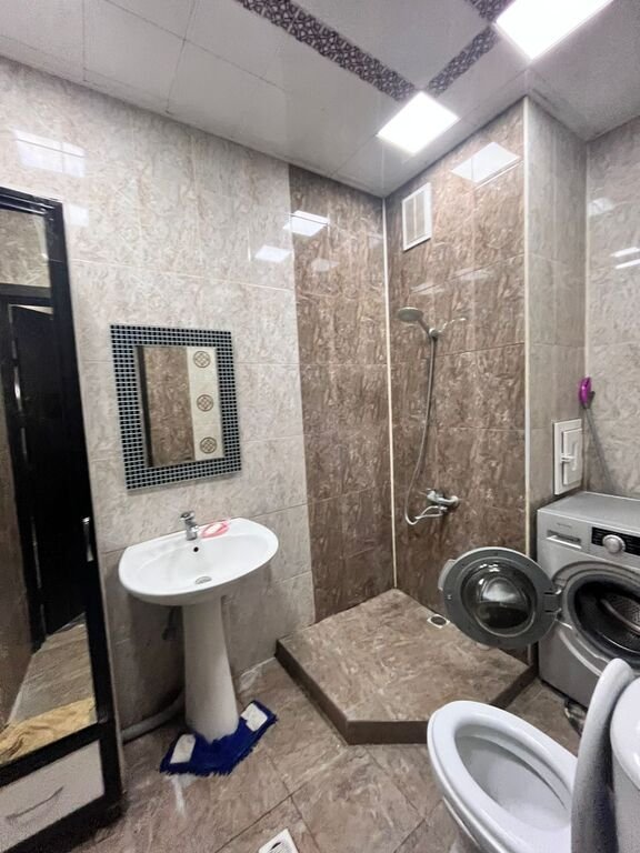 Kirayə verilir 2 otaqlı yeni tikili, 60 m², İnşaatçılar m.-9