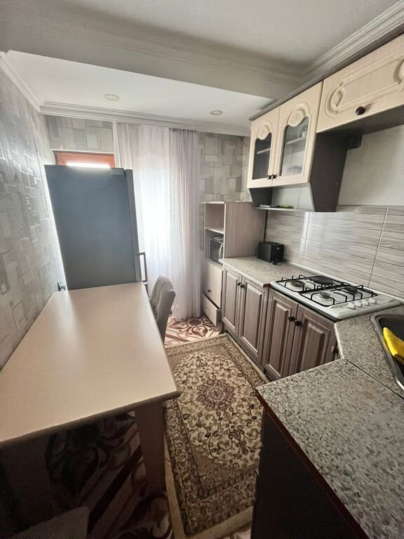 Kirayə verilir 2 otaqlı yeni tikili, 60 m², İnşaatçılar m.-10