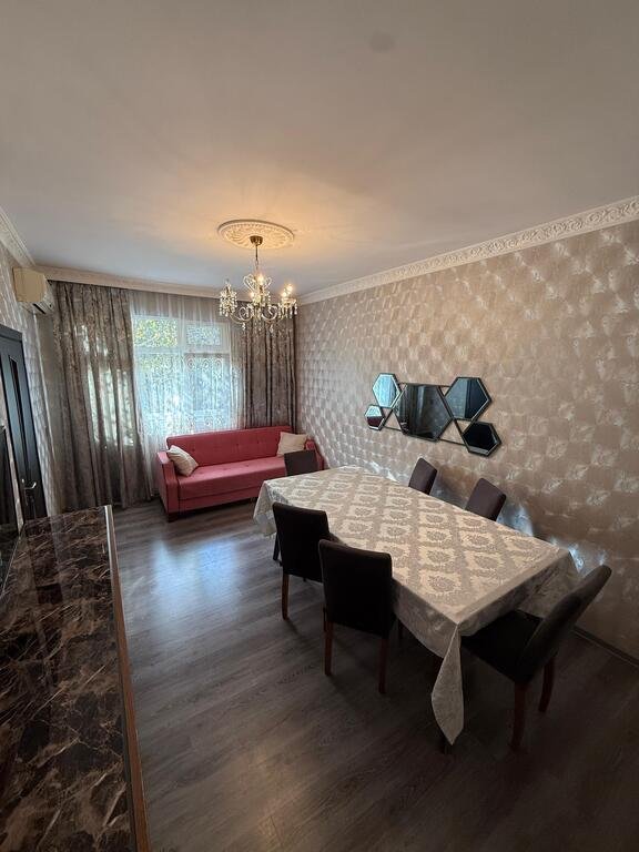 Satılır 3 otaqlı köhnə tikili, 60 m², Elmlər Akademiyası m.-5