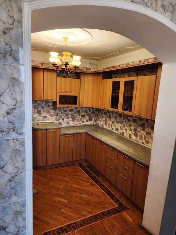 Kirayə verilir 4 otaqlı köhnə tikili, 100 m², Nəriman Nərimanov m.-6