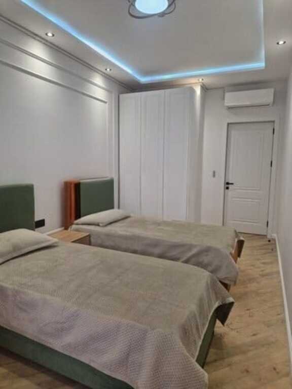 Kirayə verilir 3 otaqlı yeni tikili, 120 m², 8 noyabr-7