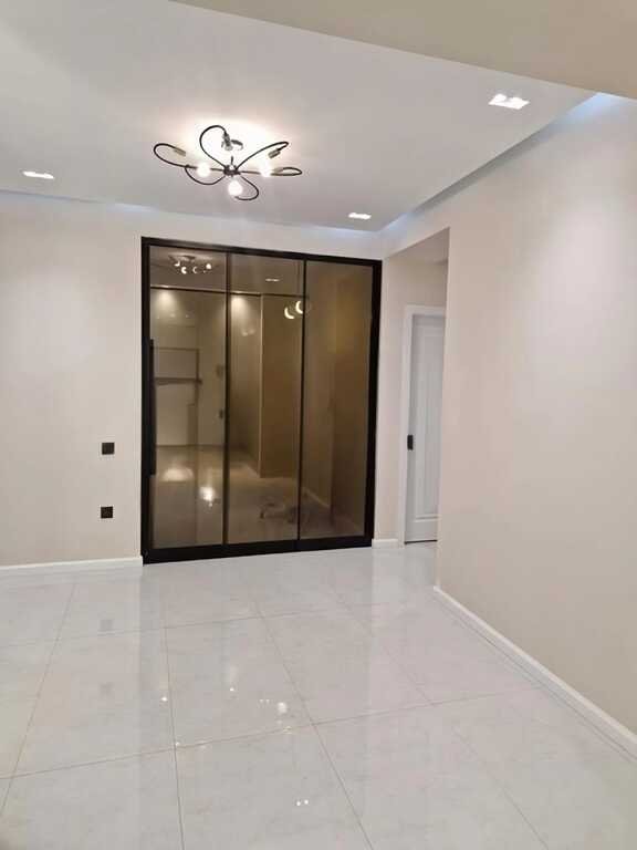 Kirayə verilir 3 otaqlı yeni tikili, 120 m², 8 noyabr-13