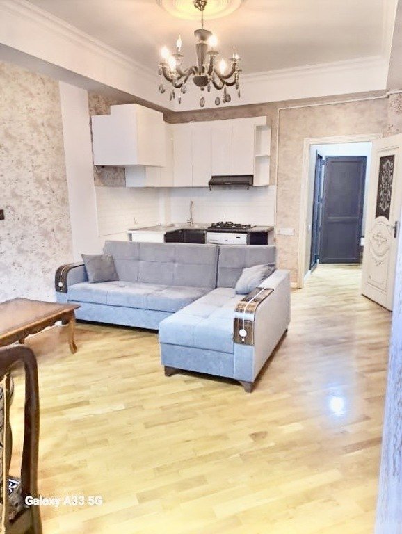 Kirayə verilir 2 otaqlı yeni tikili, 55 m², Neftçilər m.-4