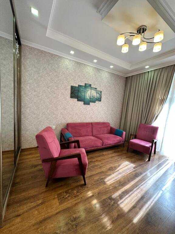 Kirayə verilir 1 otaqlı köhnə tikili, 42 m², Sahil m.-1