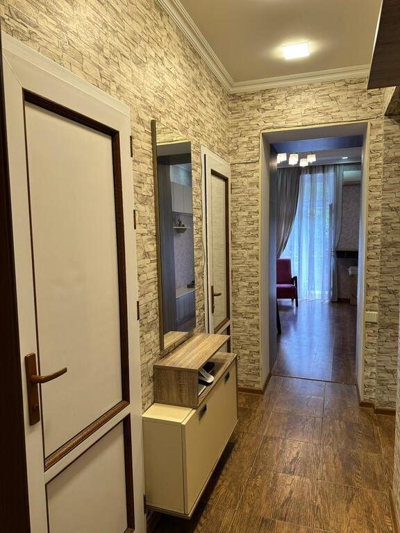 Kirayə verilir 1 otaqlı köhnə tikili, 42 m², Sahil m.-10