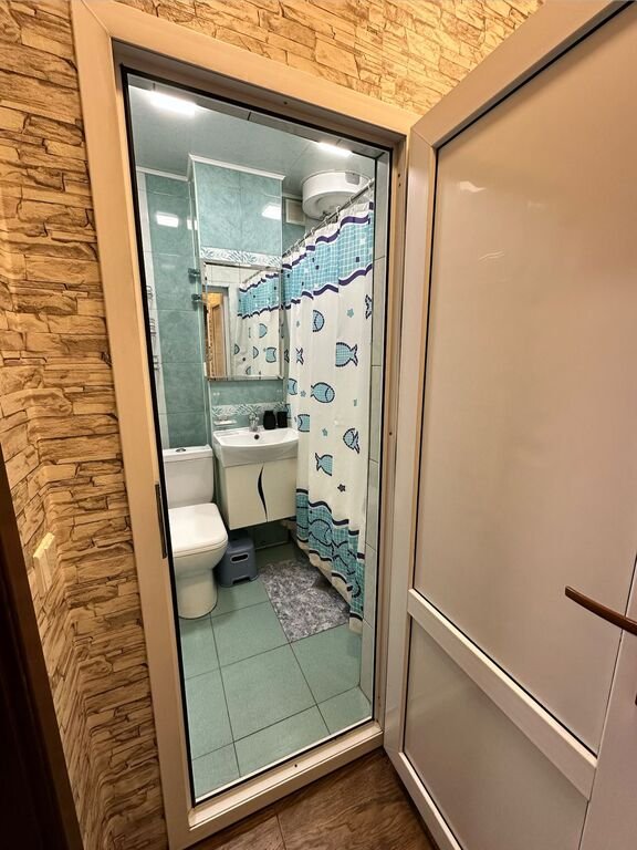 Kirayə verilir 1 otaqlı köhnə tikili, 42 m², Sahil m.-13