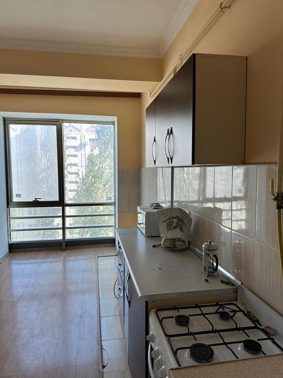 123 m<sup>2</sup> ofis icarəyə verilir, Yasamal-8