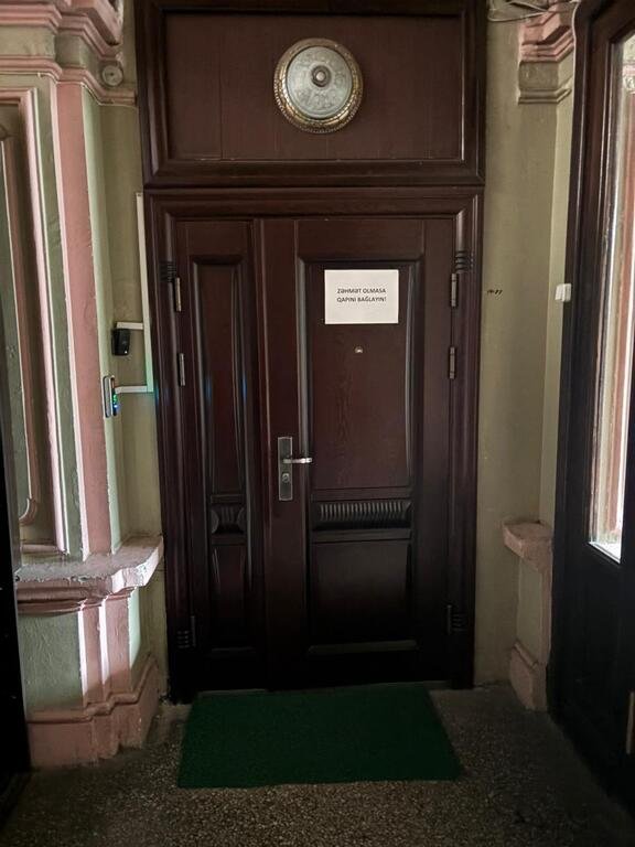 Kirayə verilir 8 otaqlı köhnə tikili, 362 m², İçərişəhər m.-2
