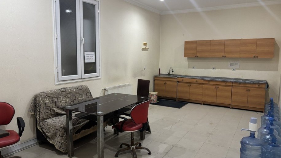 Kirayə verilir 8 otaqlı köhnə tikili, 362 m², İçərişəhər m.-12