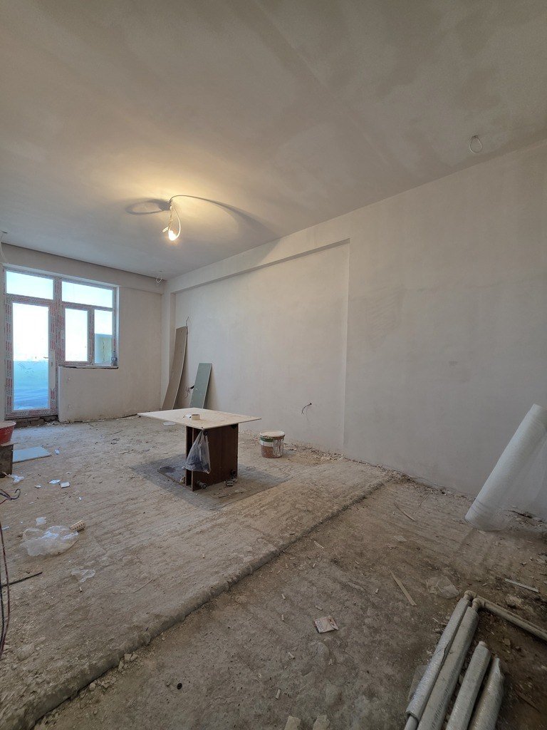 Satılır 4 otaqlı yeni tikili, 176 m², İnşaatçılar m.-2