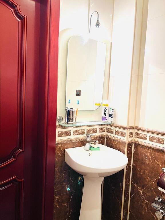 Satılır 4 otaqlı yeni tikili, 160 m², İnşaatçılar m.-24