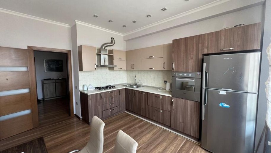 Kirayə verilir 3 otaqlı yeni tikili, 100 m², İçərişəhər m.-7