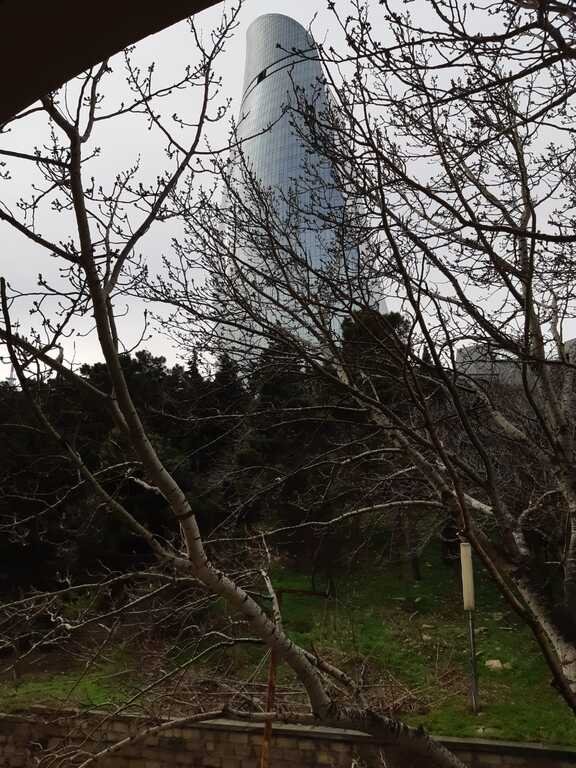 Kirayə verilir 2 otaqlı köhnə tikili, 65 m², İçərişəhər m.-12