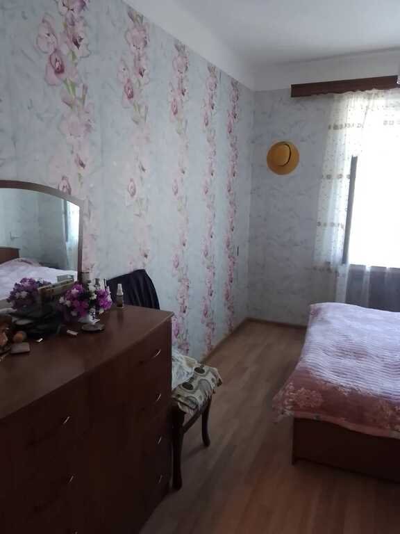 Satılır 2 otaqlı köhnə tikili, 52 m², Hövsan-3