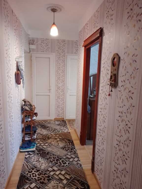 Satılır 2 otaqlı köhnə tikili, 52 m², Hövsan-8
