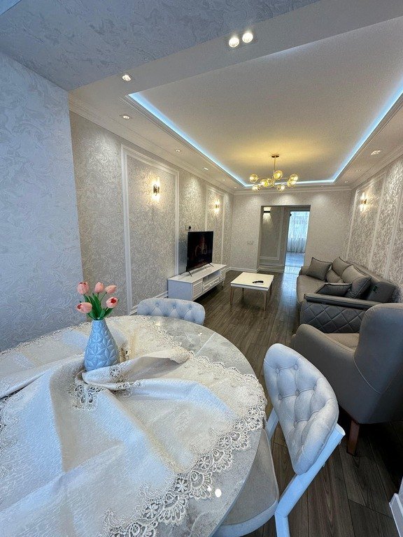 Kirayə verilir 3 otaqlı köhnə tikili, 120 m², Sahil m.-1