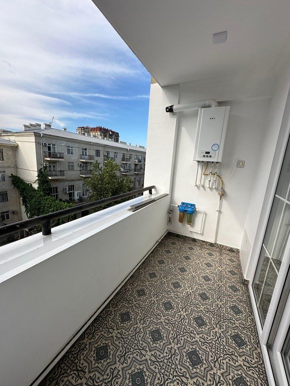 Kirayə verilir 3 otaqlı köhnə tikili, 120 m², Sahil m.-11
