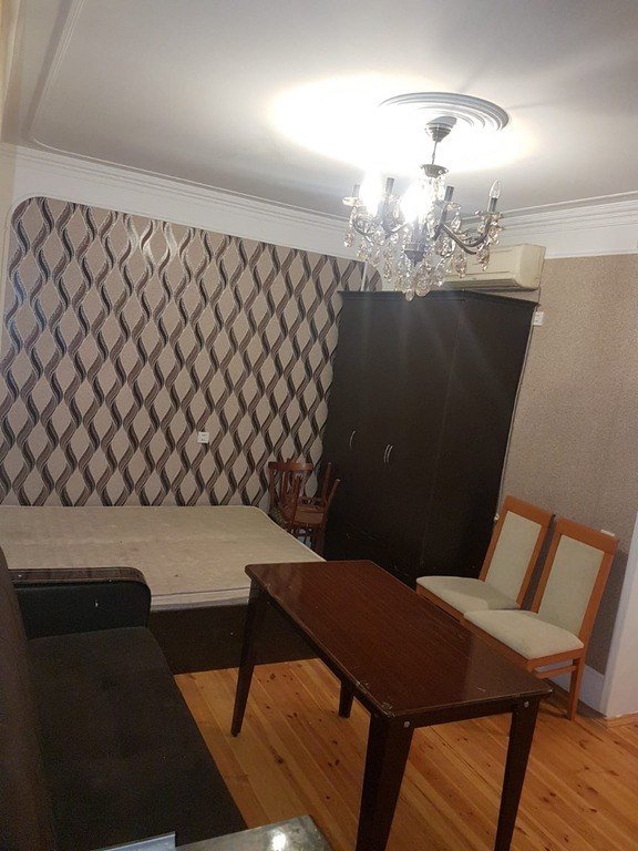 Satılır 1 otaqlı köhnə tikili, 49 m², Nərimanov-2