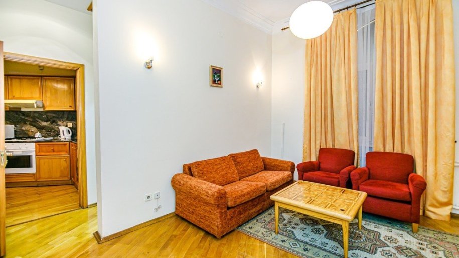 Kirayə verilir 2 otaqlı köhnə tikili, 64 m², Sahil m.-3