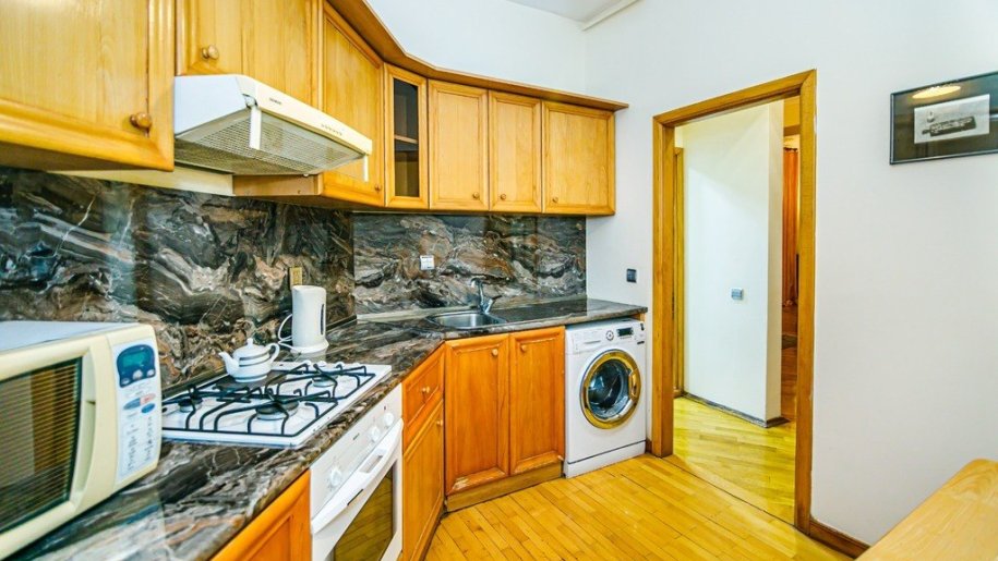 Kirayə verilir 2 otaqlı köhnə tikili, 64 m², Sahil m.-22