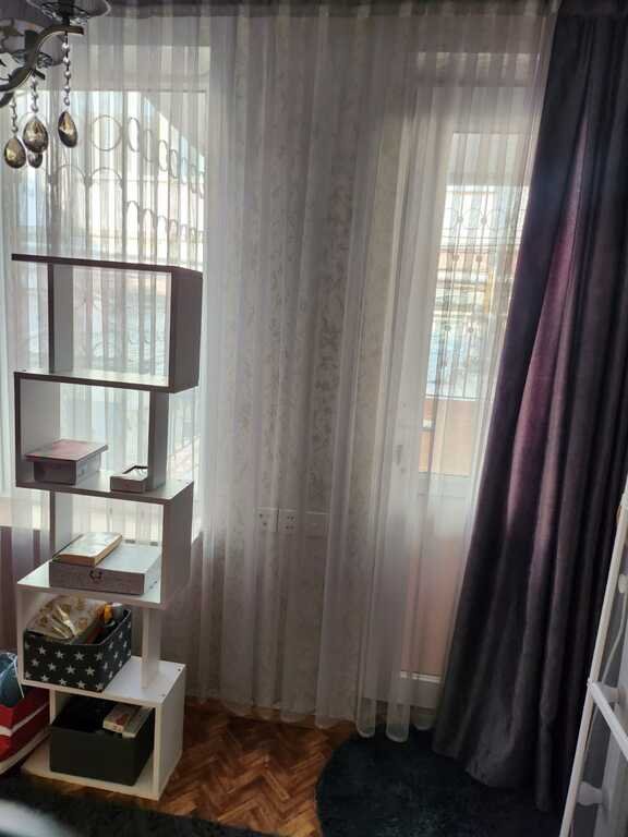 Satılır 3 otaqlı köhnə tikili, 80 m², Sahil m.-3