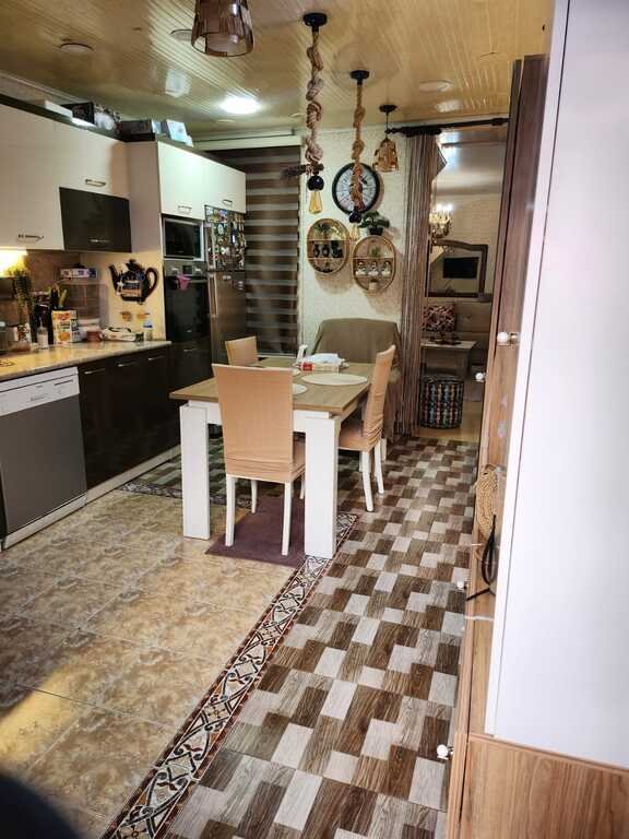 Satılır 3 otaqlı köhnə tikili, 80 m², Sahil m.-8