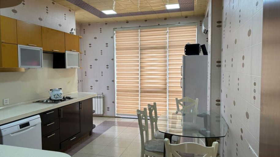 Kirayə verilir 3 otaqlı yeni tikili, 125 m², Nəriman Nərimanov m.-9