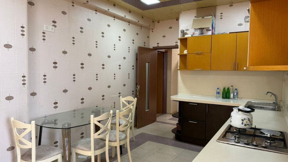 Kirayə verilir 3 otaqlı yeni tikili, 125 m², Nəriman Nərimanov m.-14