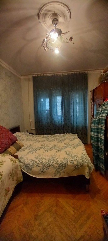 Satılır 2 otaqlı köhnə tikili, 65 m², 8-ci mikrorayon-2
