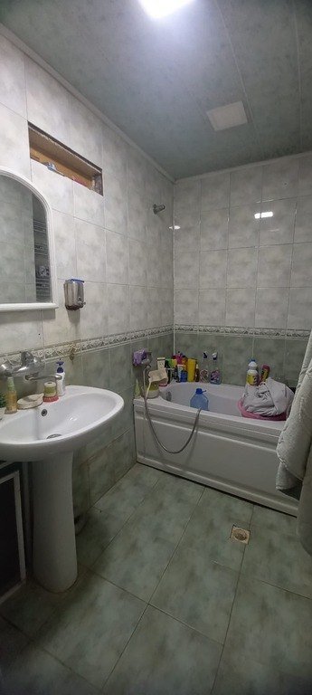 Satılır 2 otaqlı köhnə tikili, 65 m², 8-ci mikrorayon-6