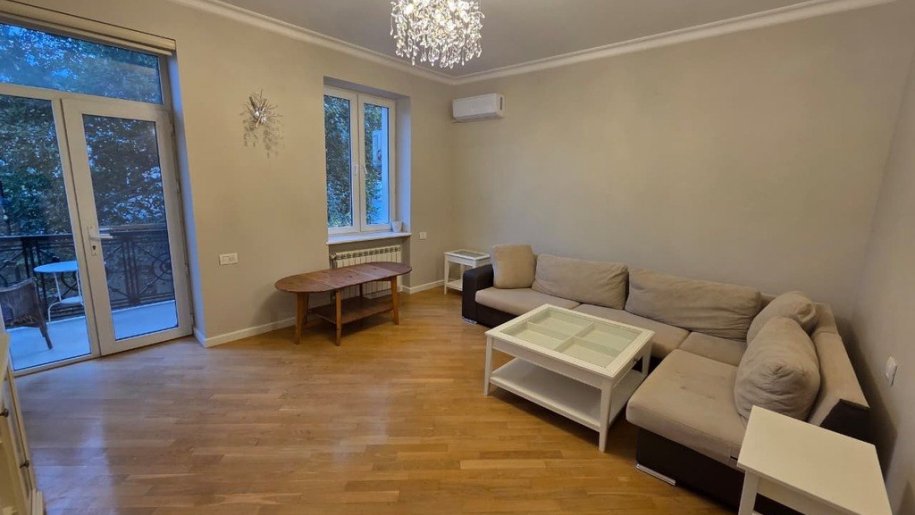 Satılır 3 otaqlı köhnə tikili, 96 m², 28 May m.-2