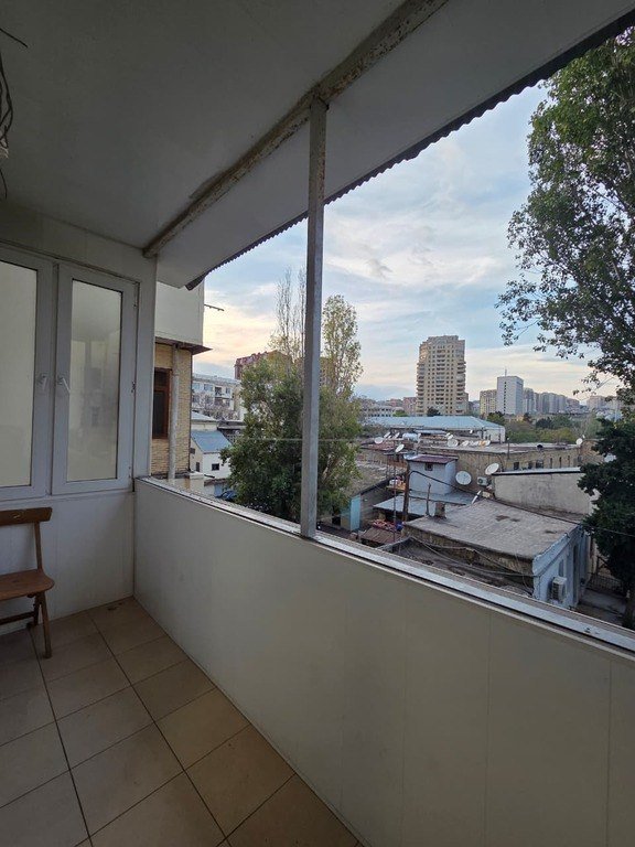 Satılır 3 otaqlı köhnə tikili, 96 m², 28 May m.-11