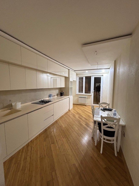Satılır 3 otaqlı yeni tikili, 140 m², Nəriman Nərimanov m.-11