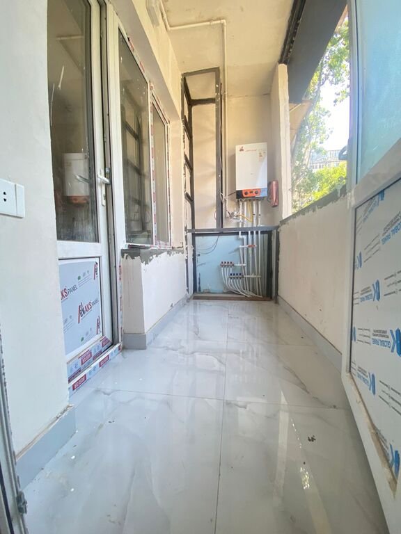 Satılır 2 otaqlı köhnə tikili, 65 m², Memar Əcəmi m.-11