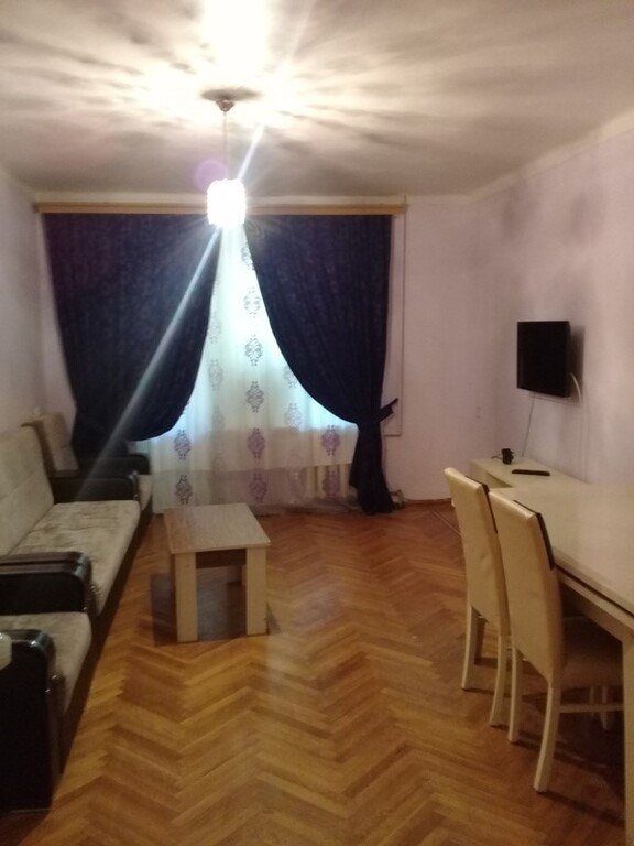 Satılır 3 otaqlı köhnə tikili, 80 m², 8 noyabr-3