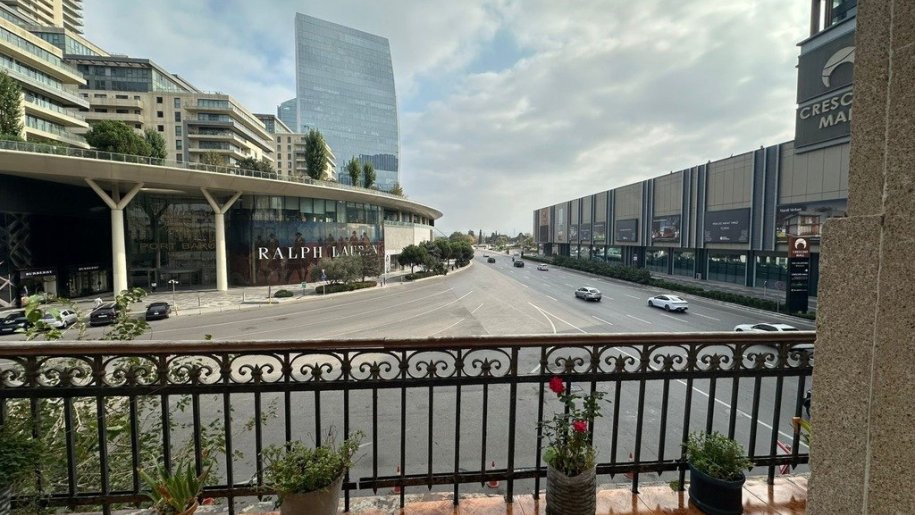 Kirayə verilir 3 otaqlı köhnə tikili, 110 m², Sahil m.-3