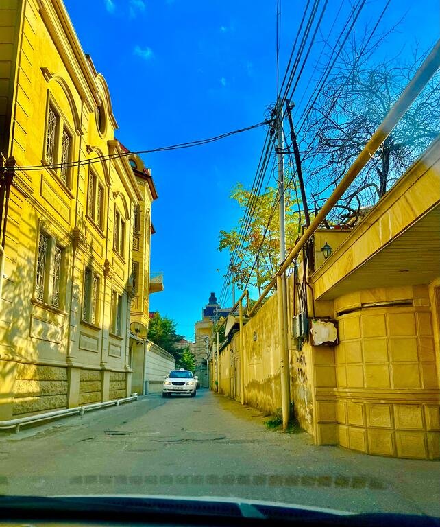 400 m<sup>2</sup> ofis icarəyə verilir, Gənclik m.-5